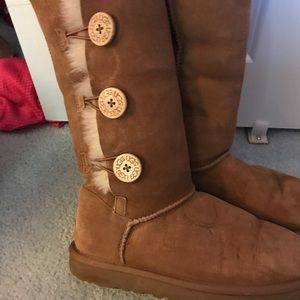 Uggs tall chestnut
